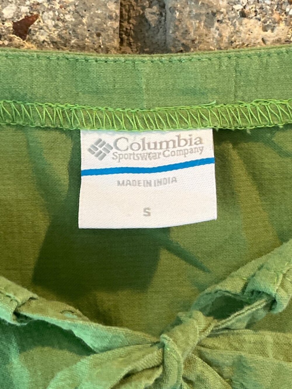 Columbia Womens Small Green Cotton Top With Tie Neck & Cap Sleeves - Picture 3 of 7